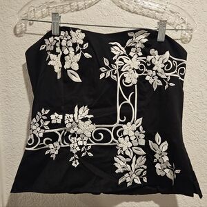 White House Black Market (WHBM) black & white floral embroidered corset